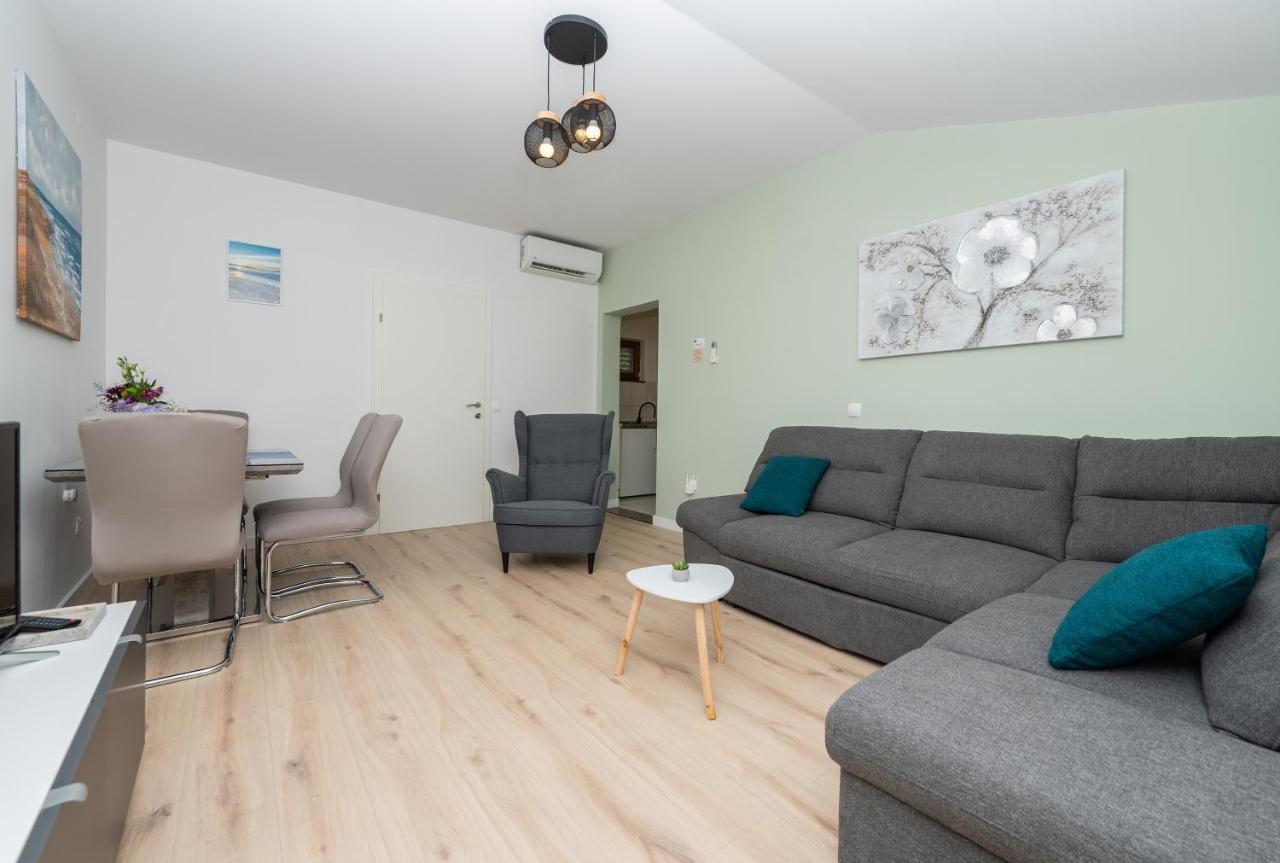 Apartman Marin Makarska Exterior foto
